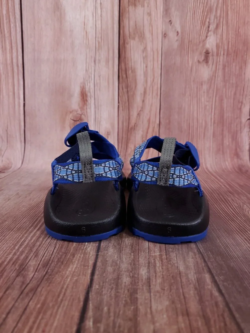 Chaco Kids Size 6 Z/1 Ecotread Swell Eclipse Sandals Blue Strappy Water Shoes